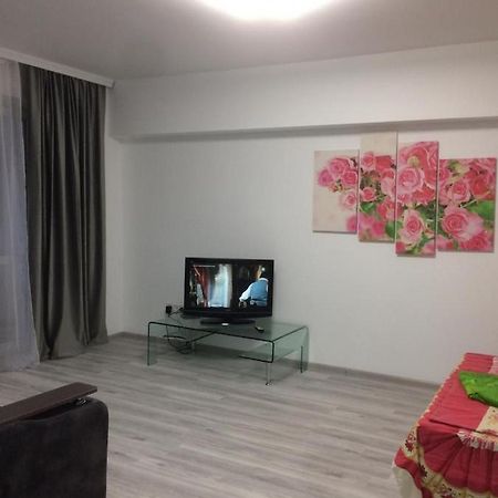 Квартира Юбилейный Almaty Exteriér fotografie